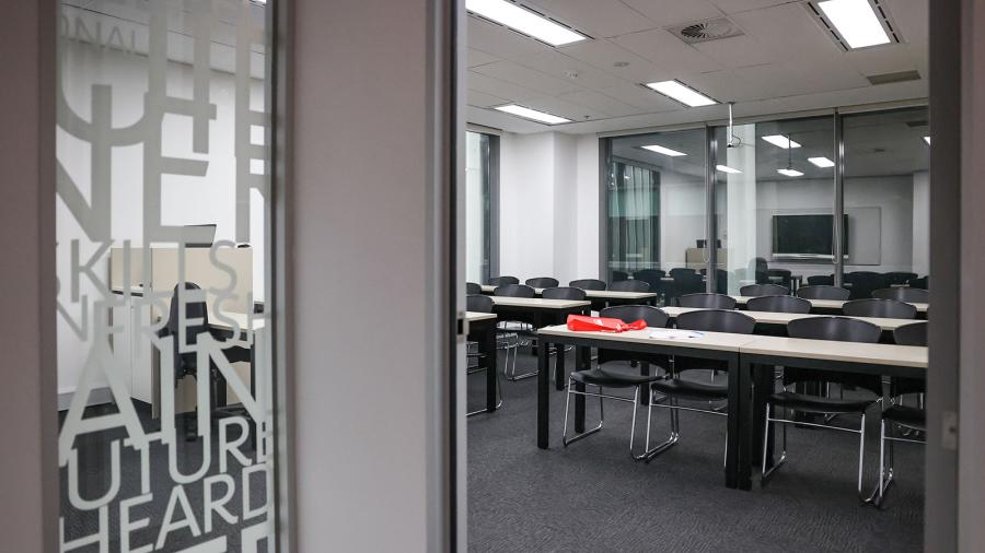 ESL Languages Browns Melbourne classroom